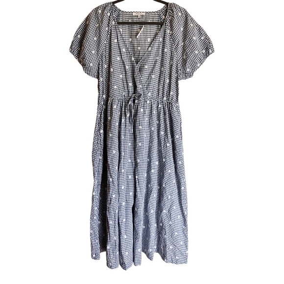 NWT Madewell Embroidered Gingham Dot Faux-Wrap
Tie-Waist Midi Dress Navy - Picture 4 of 12